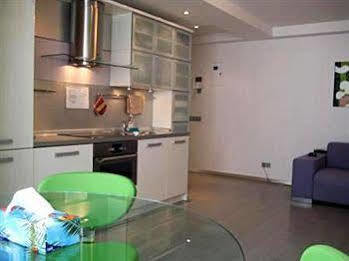 Uavoyage Business Apartments Kiew Exterior foto